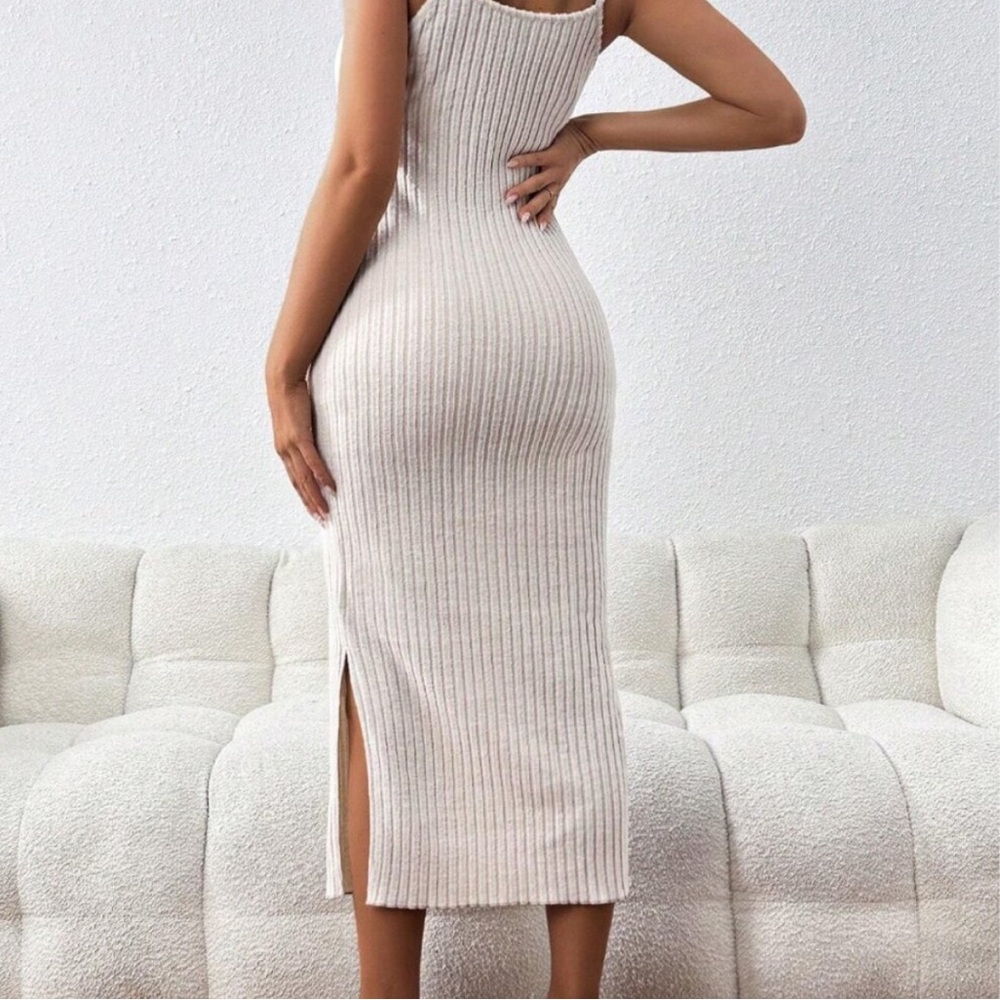 3/$13🌷 Ribbed Cami Dress - Picture 2 of 7